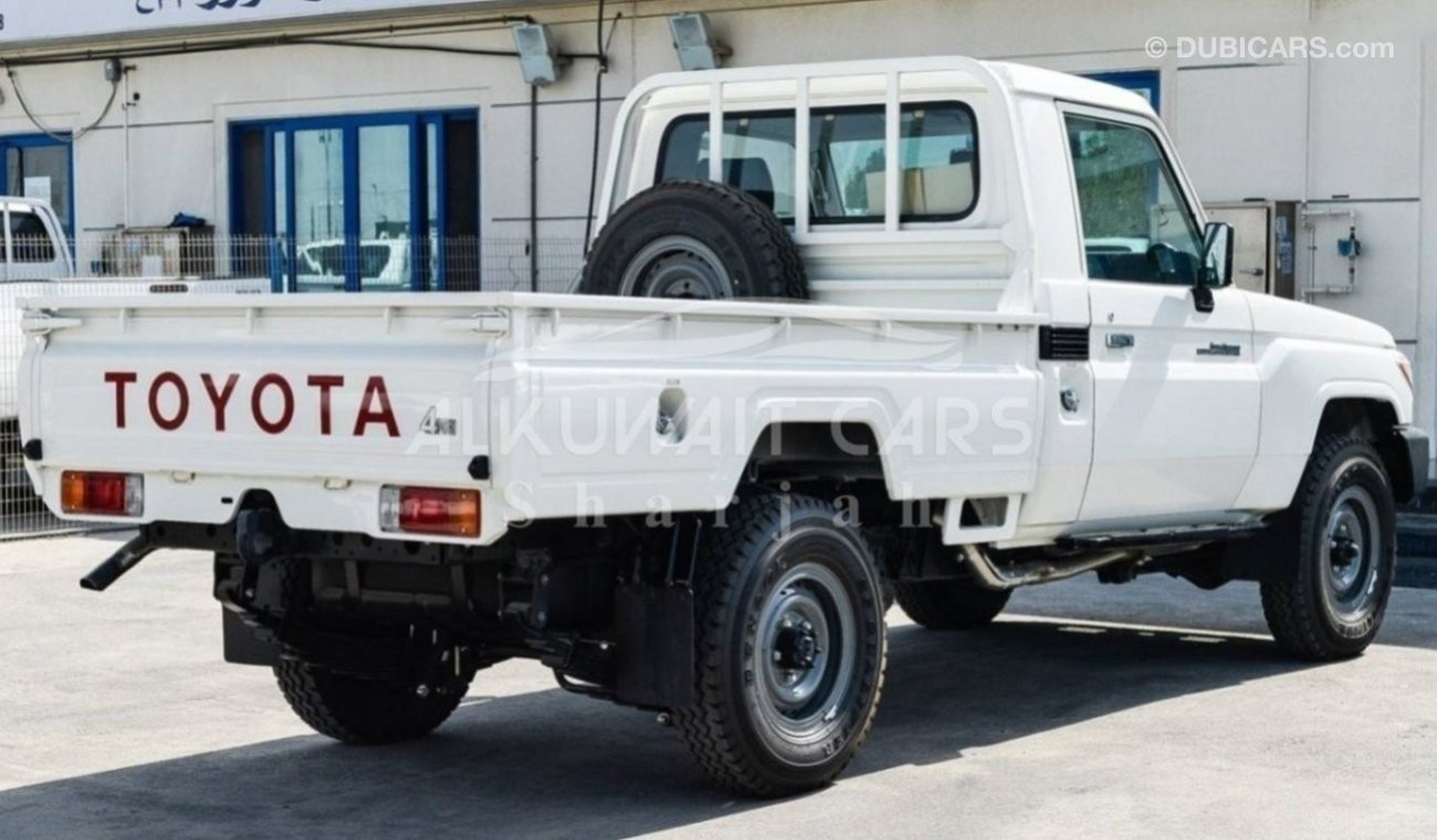 Toyota Land Cruiser Land Cruiser 79 Single Cab 4.2D MT