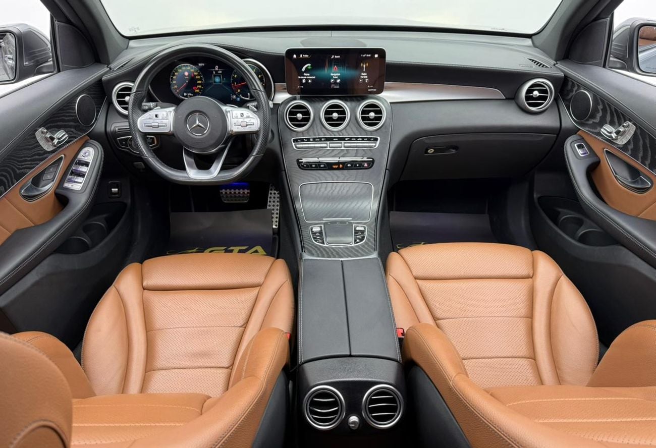 مرسيدس بنز GLC 200 2021 Mercedes Benz GLC200 Coupe, 2026 Mercedes Warranty, Full Mercedes Service History, GCC