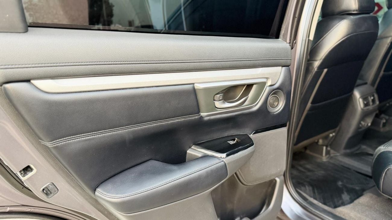 Honda CRV PUSH START | MEMORY & ELECTRIC HEATED SEATS | POWER BACK DOOR | 1.5L PETROL | AWD | AUTO | REAR VIEW