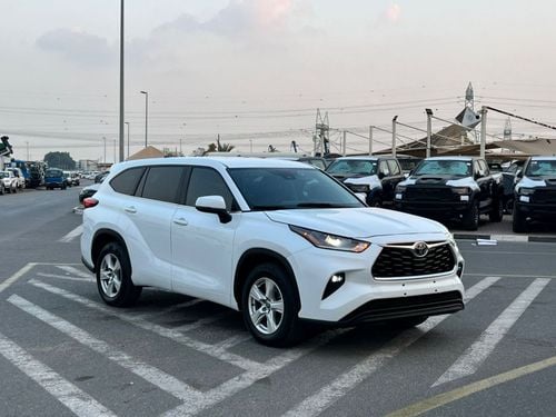 Toyota Highlander 2023 Toyota Highlander LE+  - 2.4L V4 Turbo FWD -  Rear Camera - Leather seat - 7 Seats