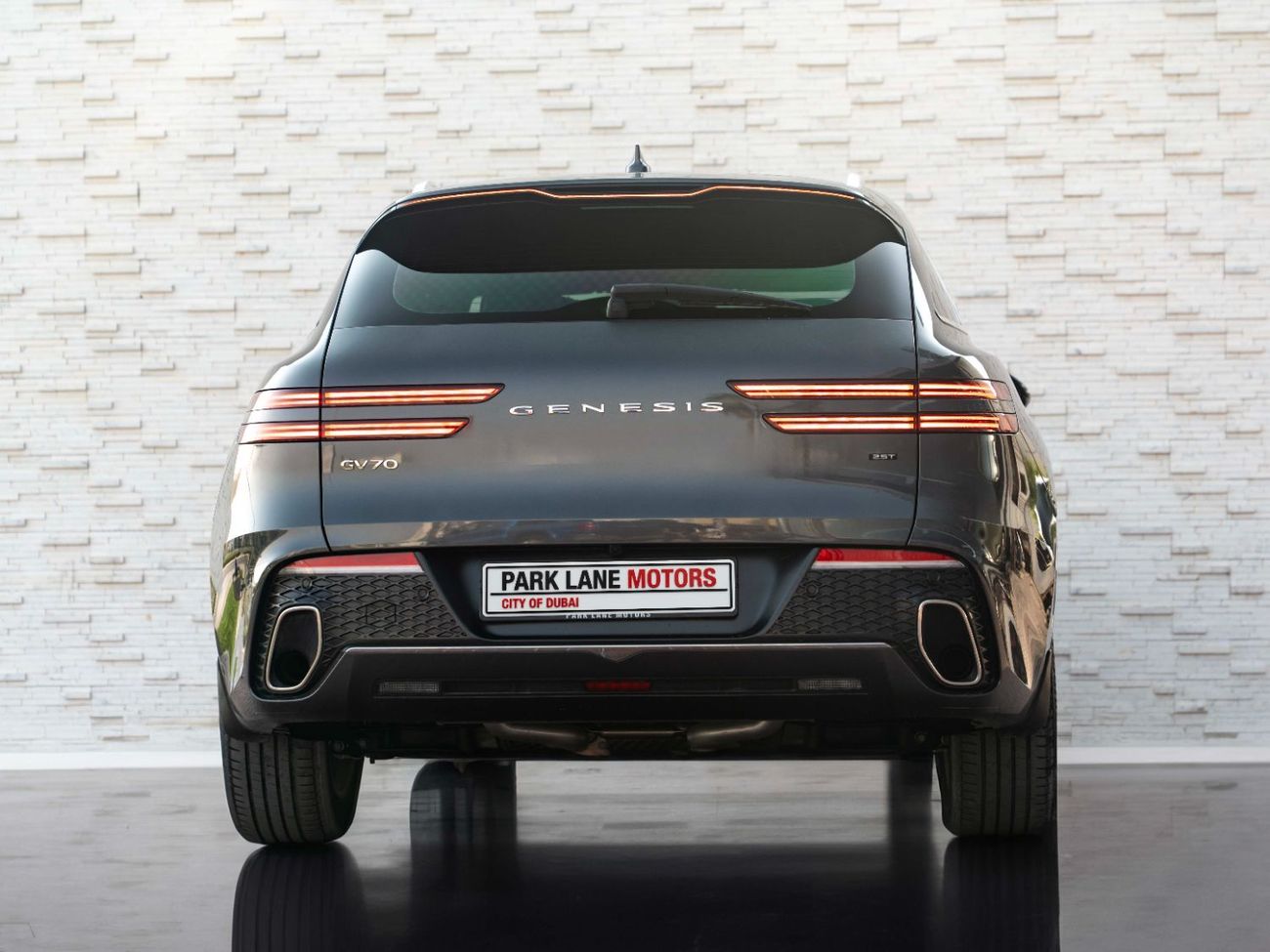 Genesis GV70 Premium 2.5L AWD