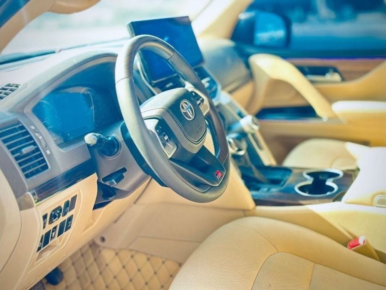 Toyota Land Cruiser 2018 Modified to 2024 V8 GXR Full Option