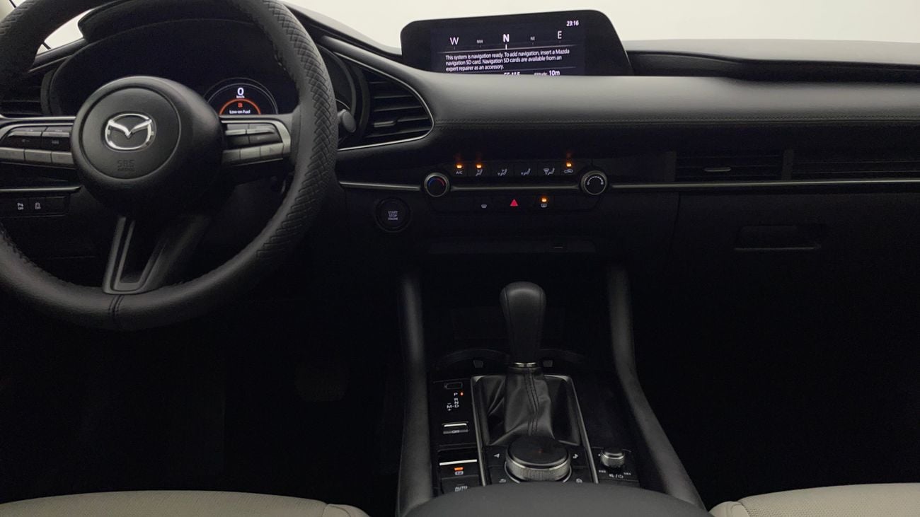 مازدا 3 EVOLVE 2 | بدون دفعة مقدمة | اختبار القيادة في المنزل