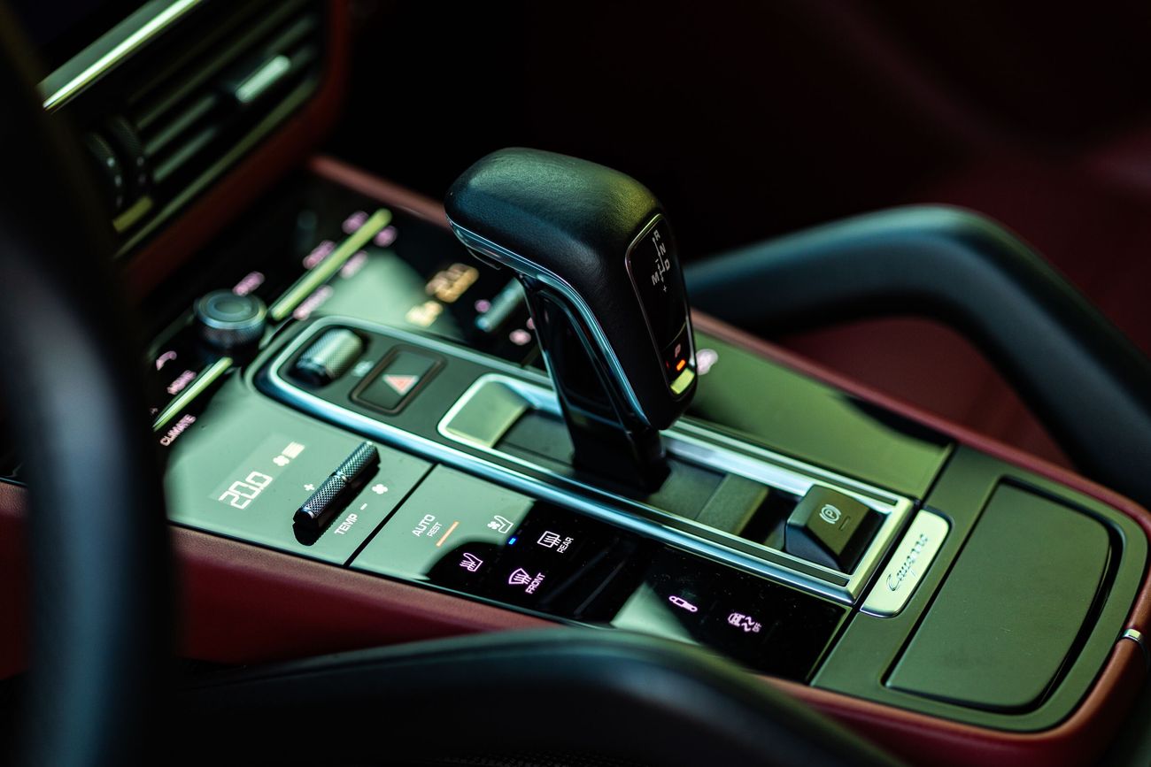 بورش كايان Std 3.0L (340 HP)