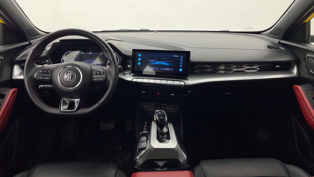 أم جي GT LUXURY 1.5 | بدون دفعة مقدمة | اختبار القيادة في المنزل