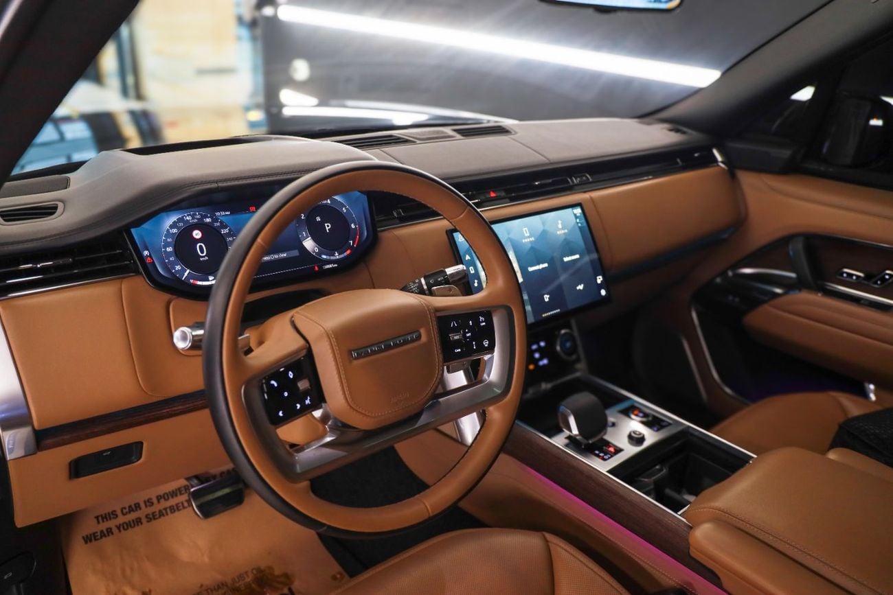 Land Rover Range Rover Autobiography P530 4.4L Land Rover Range Rover Autobiography 2022 - GCC Specs - Pristine Condition