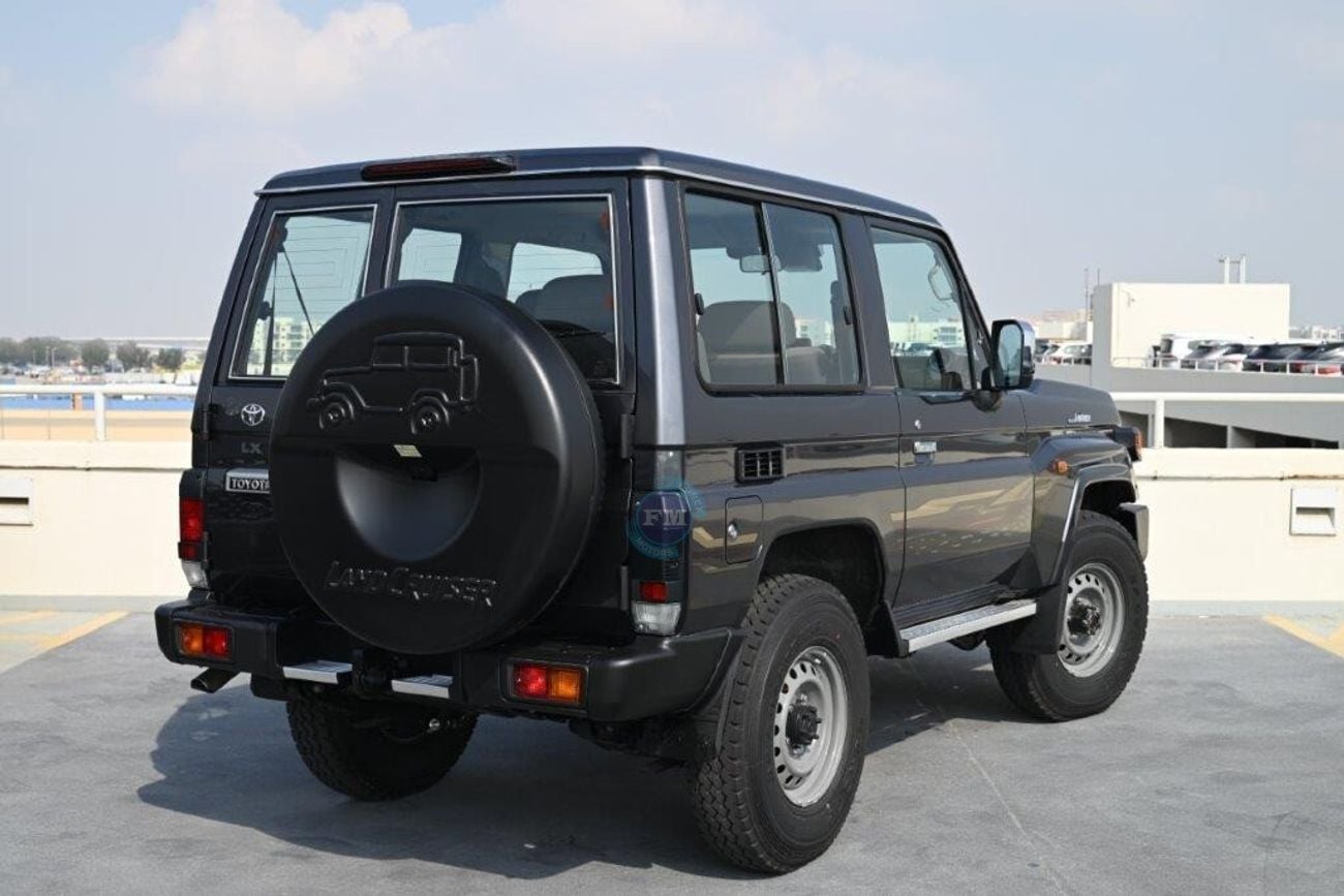 Toyota Land Cruiser 70 71 DLX 2.8L Diesel
