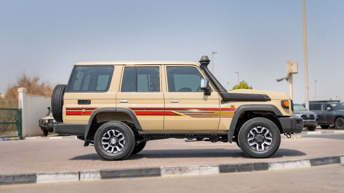 Toyota Land Cruiser 70 2026 Toyota Land Cruiser LC76 2.8L AT Diesel (Beige-Brown)