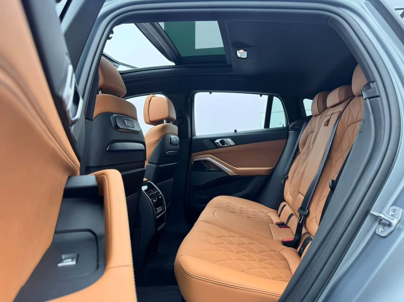 BMW X6 XDRIVE40I M SPORT 2024 BMW X6 xDrive40i M-Sport, 6/2029 BMW Warranty And Service Pack, BMW Service H