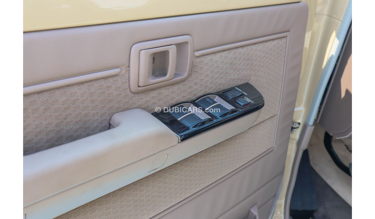 Toyota Land Cruiser 70 TOYOTA LAND CRUISER HARD TOP 5DOORS 4.0L 2023 Engine 4.0L Model 2023 Drive 4WD (EXPORT)