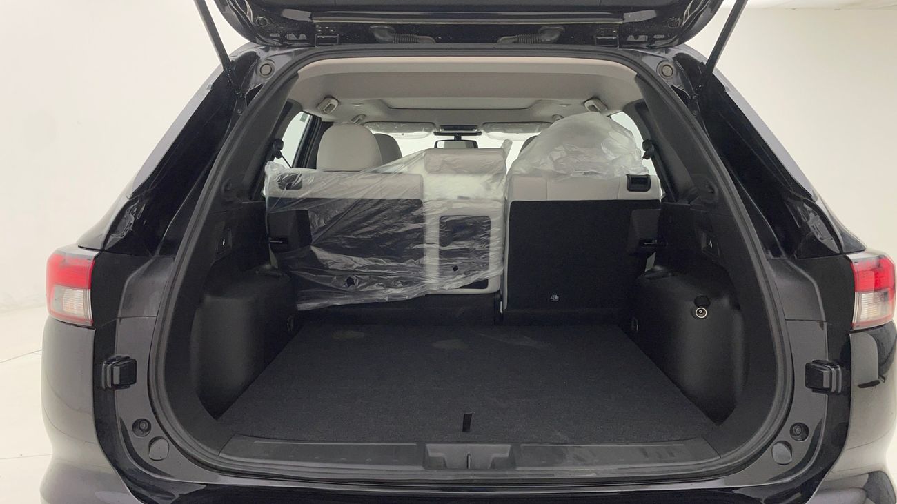 ميتسوبيشي آوتلاندر MIDLINE PLUS 2.5 | بدون دفعة مقدمة | اختبار القيادة في المنزل