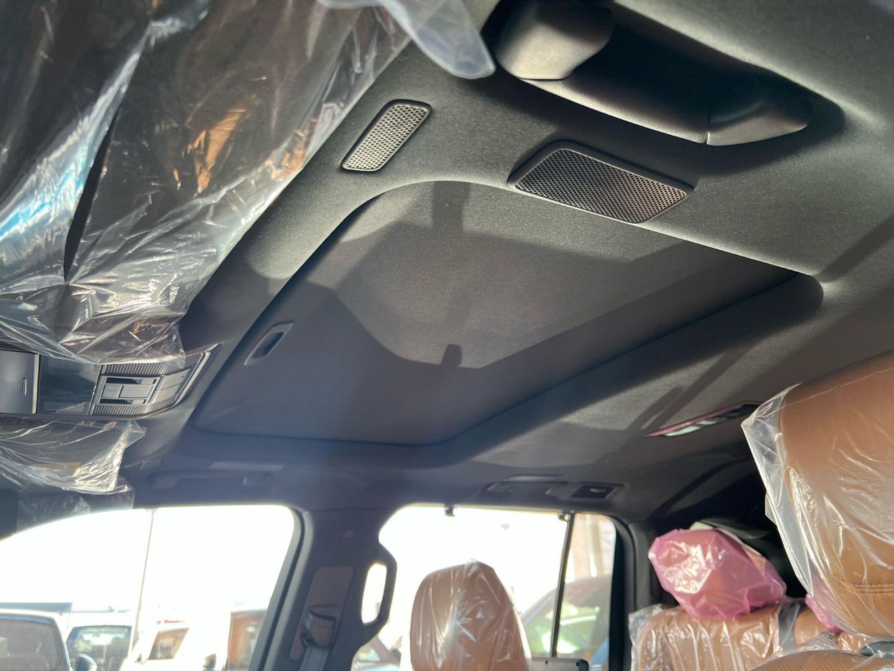 Lexus LX 700h LEXUS LX 700h -  MODEL 2025 -GCC