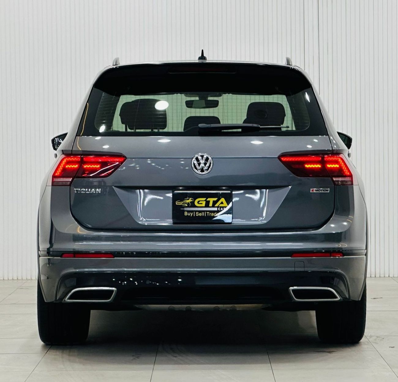 فولكس واجن تيجوان 2020 Volkswagen Tiguan R-Line Black Edition, March 2025 VW Warranty, Full VW Service History, GCC