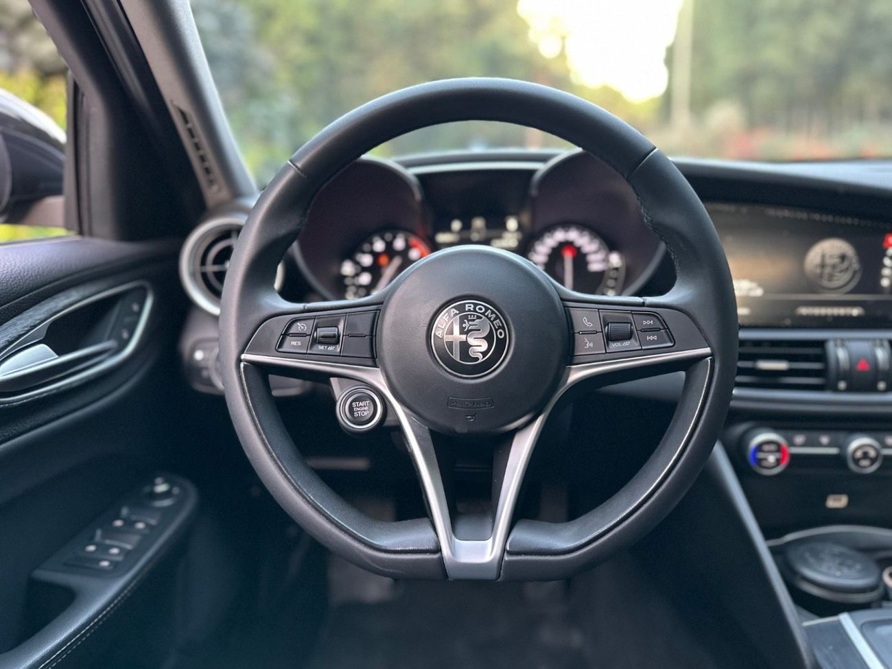 Alfa Romeo Giulia Veloce 2.0L AWD | 2019 | GCC Specs | Gargash | Full Service History | Excellent Condition