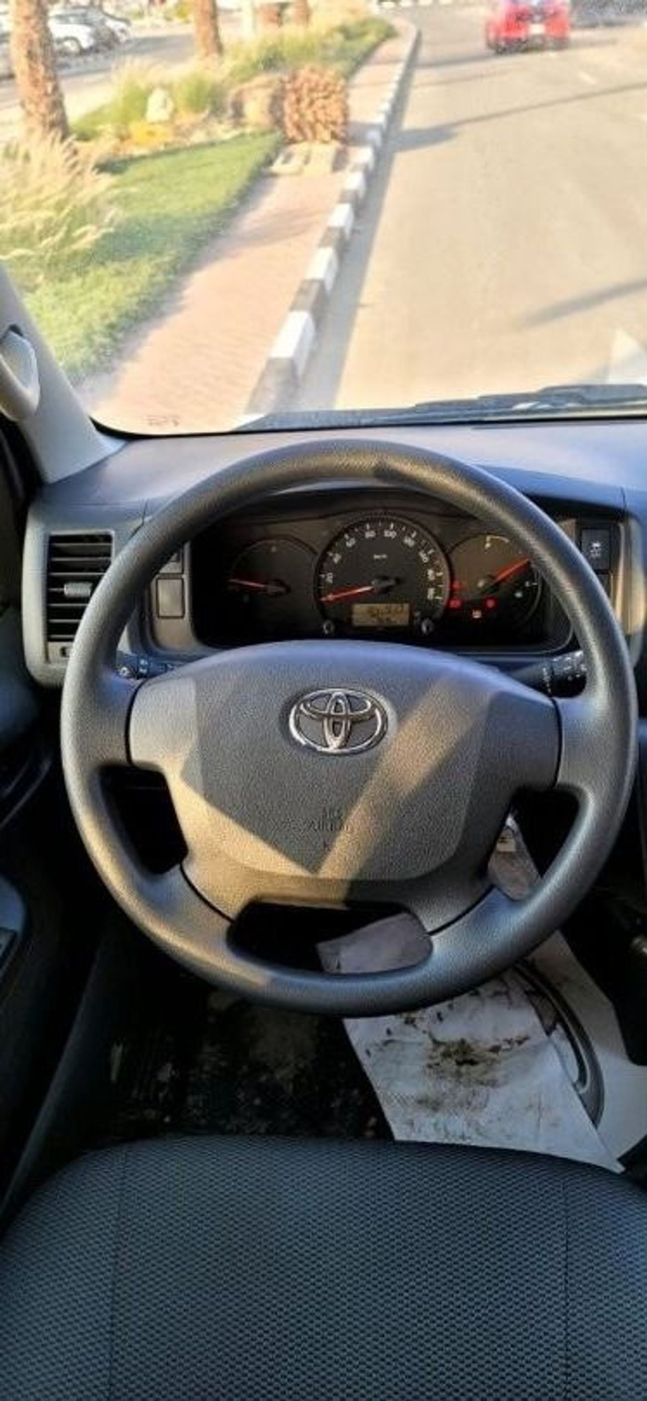 تويوتا هاياس GL HIACE 2.5L HIROOF CARGO  PETROL