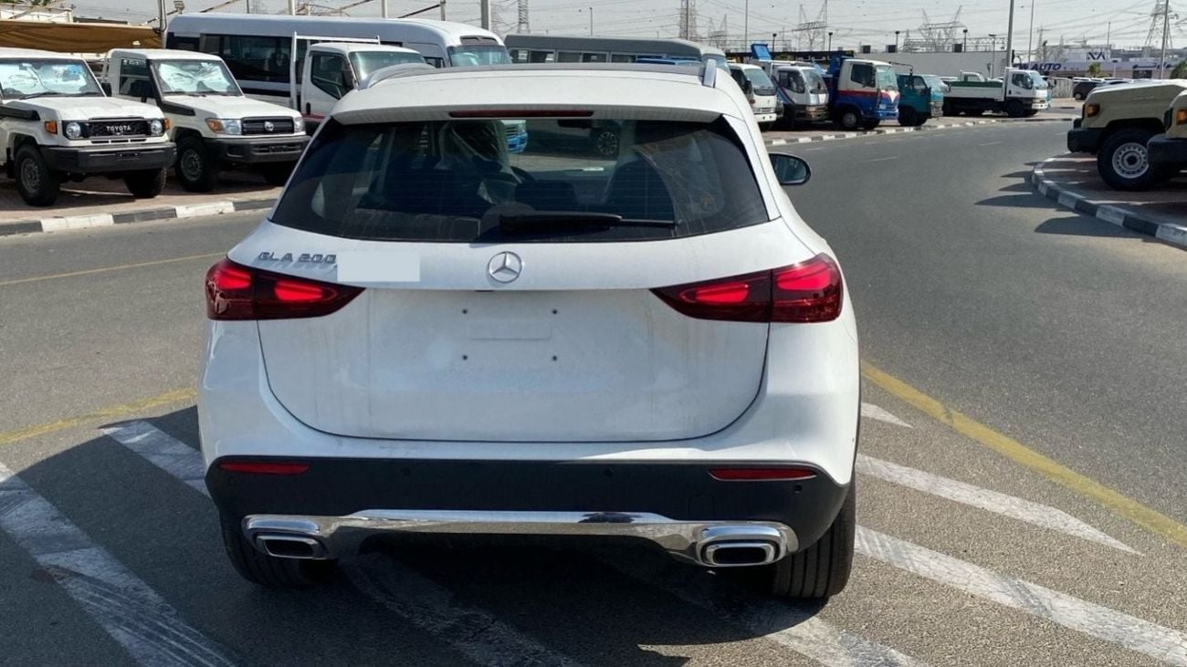 مرسيدس بنز GLC 200 1.3 AMG/ BRAND NEW /ZERO KM