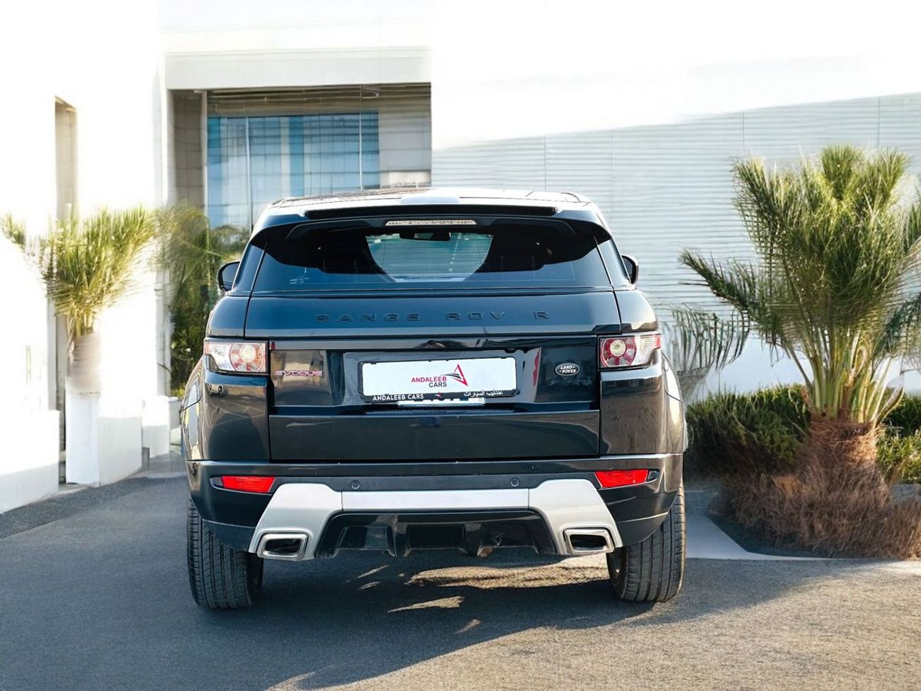 Land Rover Range Rover Evoque SE 2.0L SUV (3 Door)