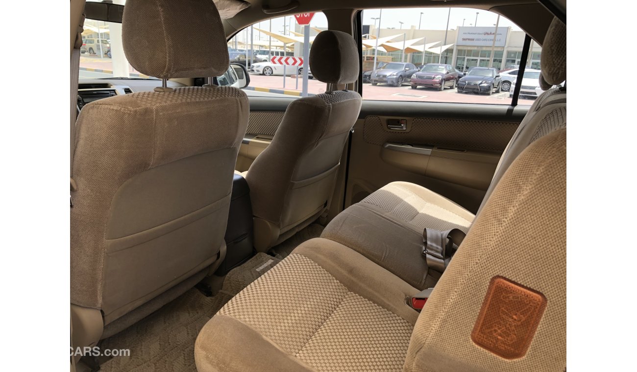 تويوتا فورتونر Toyota Fortuner 2.7ltr,Model:2013.Free of Accident