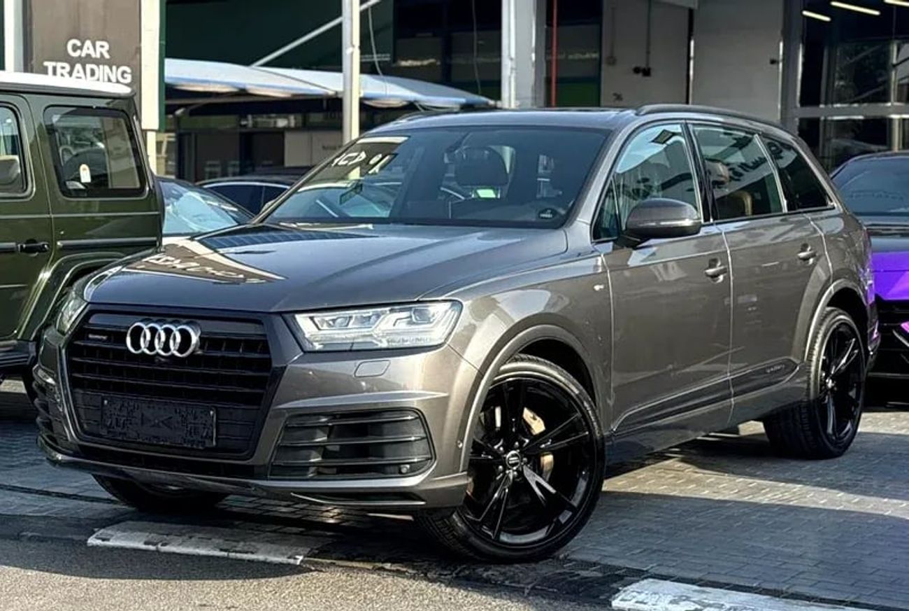 Audi Q7 45 TFSI quattro S-Line 3.0L