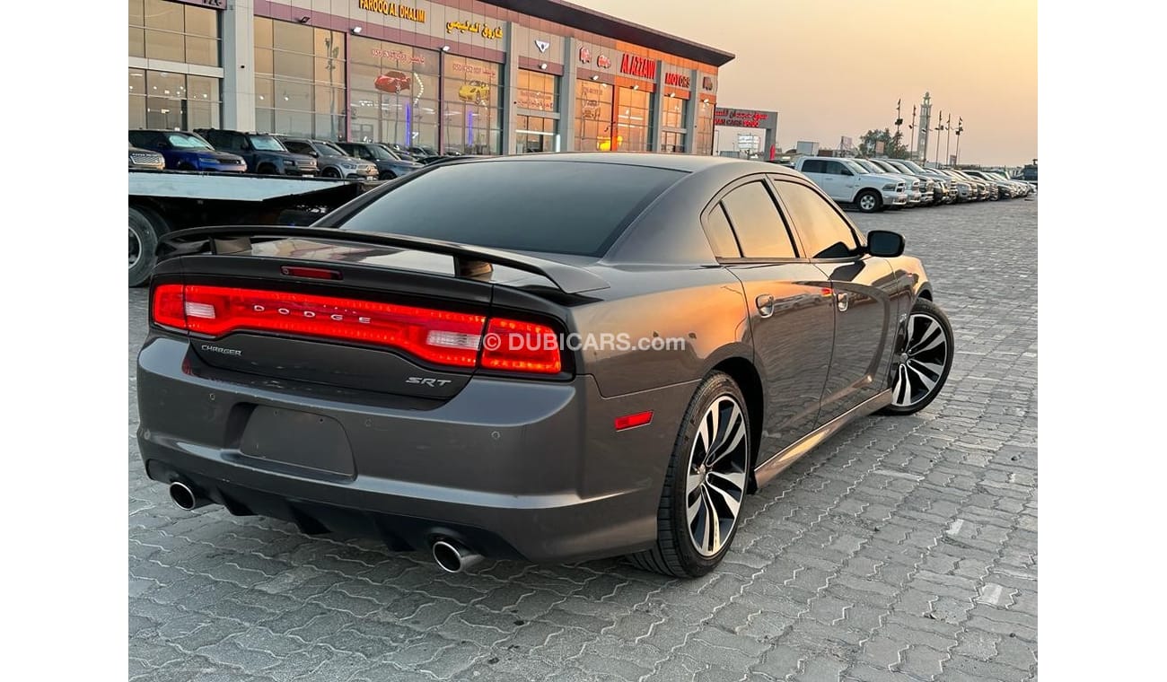 Dodge Charger SRT8