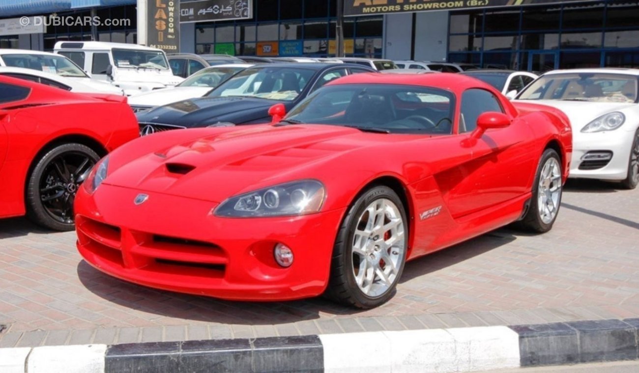 دودج فايبر SRT 10