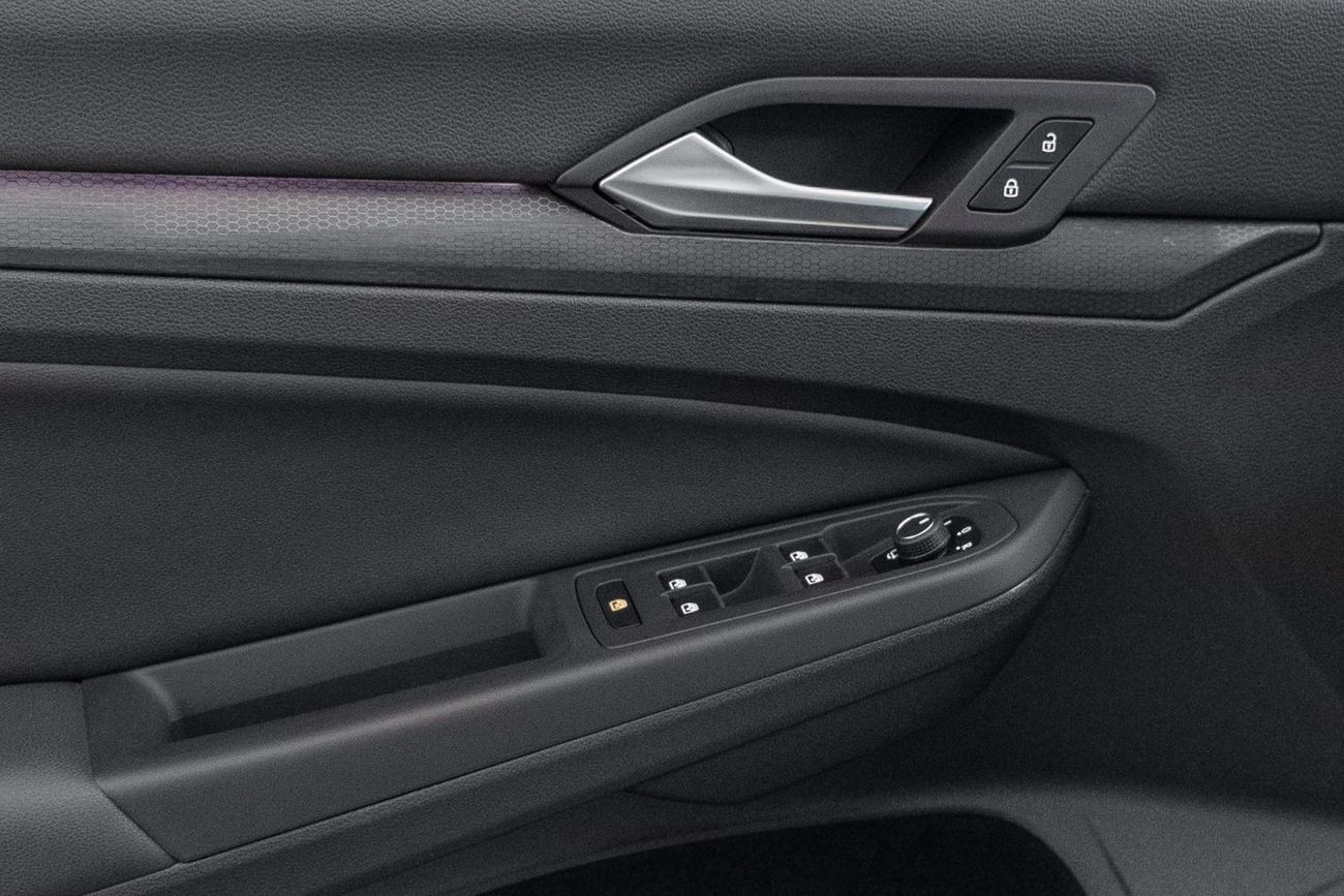 Volkswagen Golf GTI P2