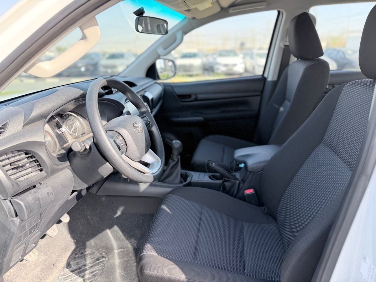تويوتا هيلوكس GL 2 2.4L AWD
