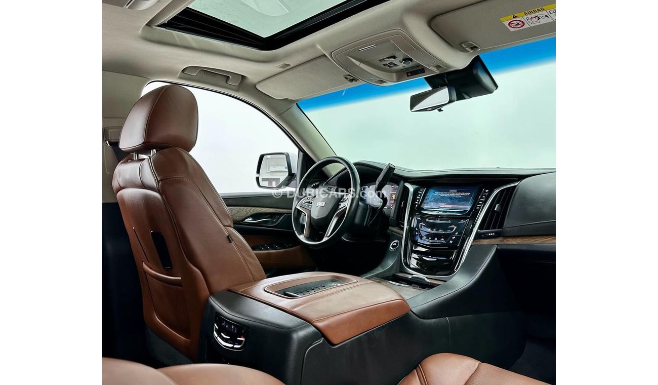 Cadillac Escalade Std 2017 Cadillac Escalade, Full Service History, Warranty, GCC