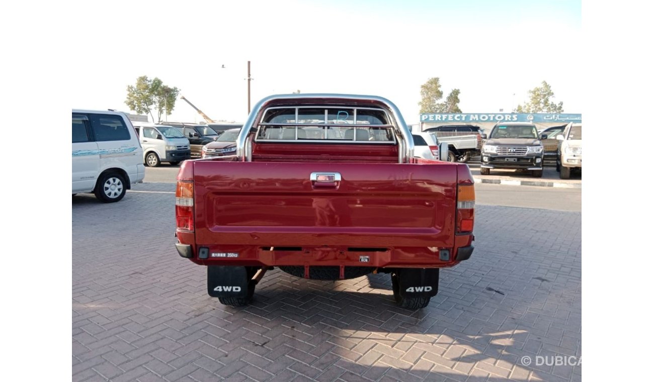 تويوتا هيلوكس TOYOTA HILUX PICK UP RIGHT HAND DRIVE (PM1349)