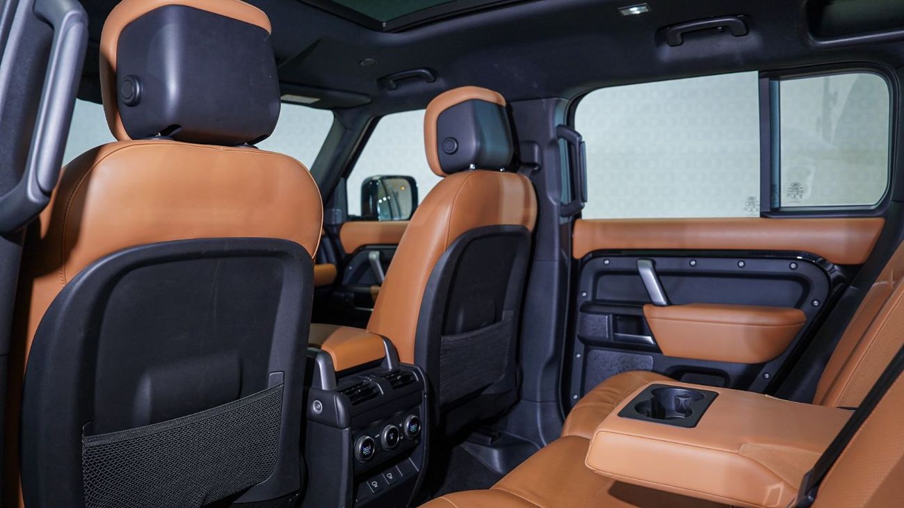 Land Rover Defender P525 V8 Edition | AED 5,999 PM | Warranty July 2027 | GCC