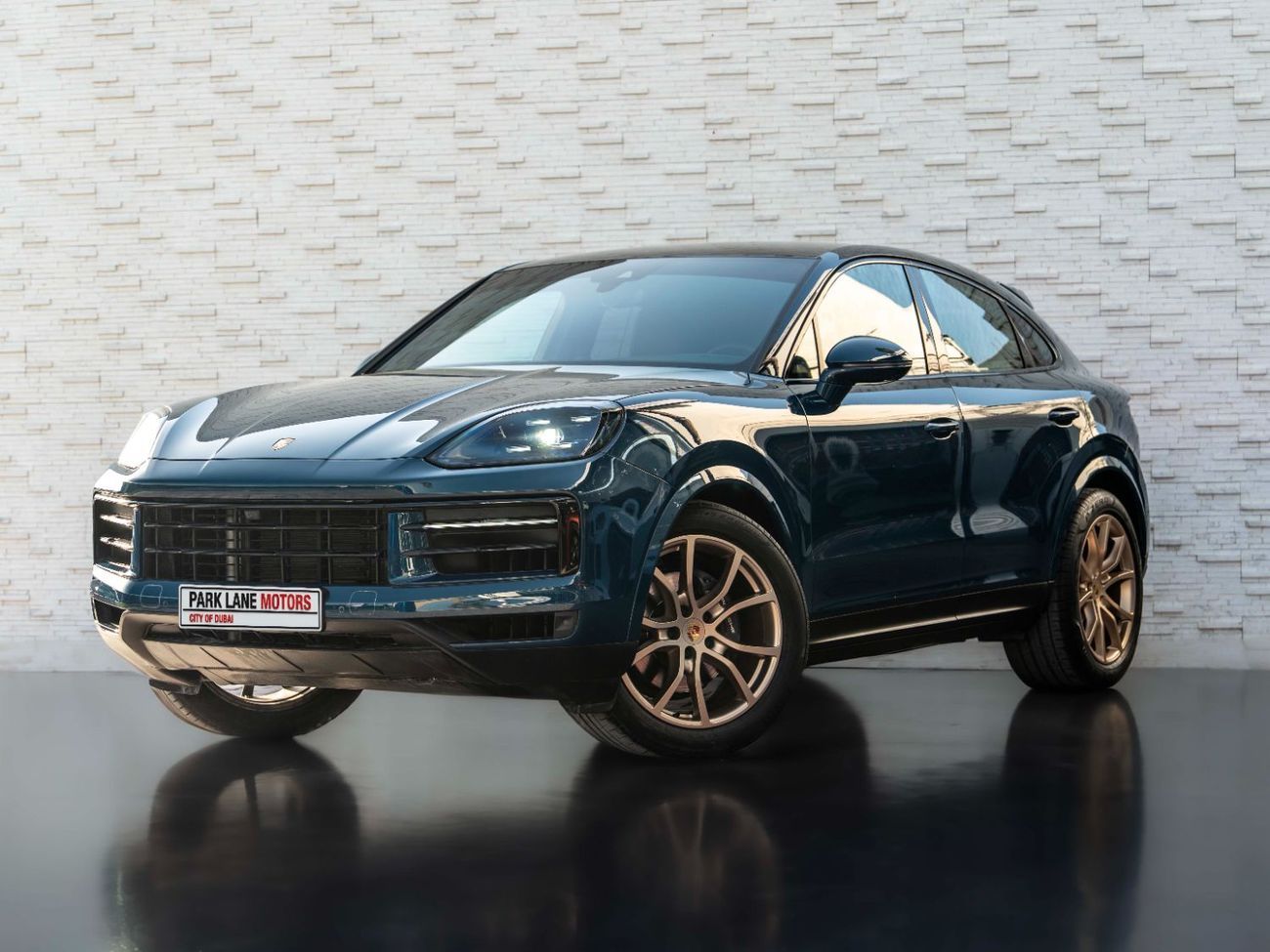 Porsche Cayenne Base Coupe