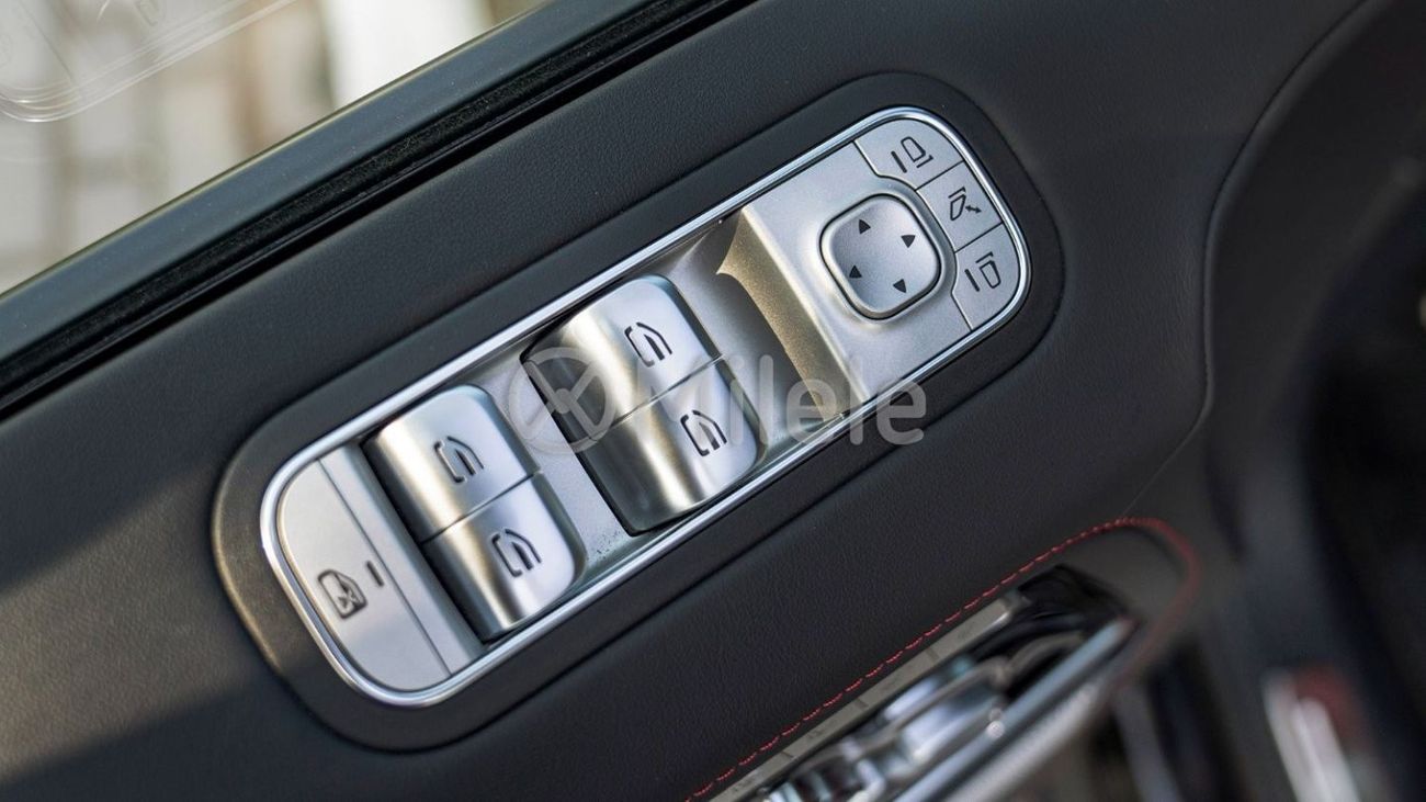 Mercedes Benz G63 AMG Full Carbon / Night Package / Maybach Rim