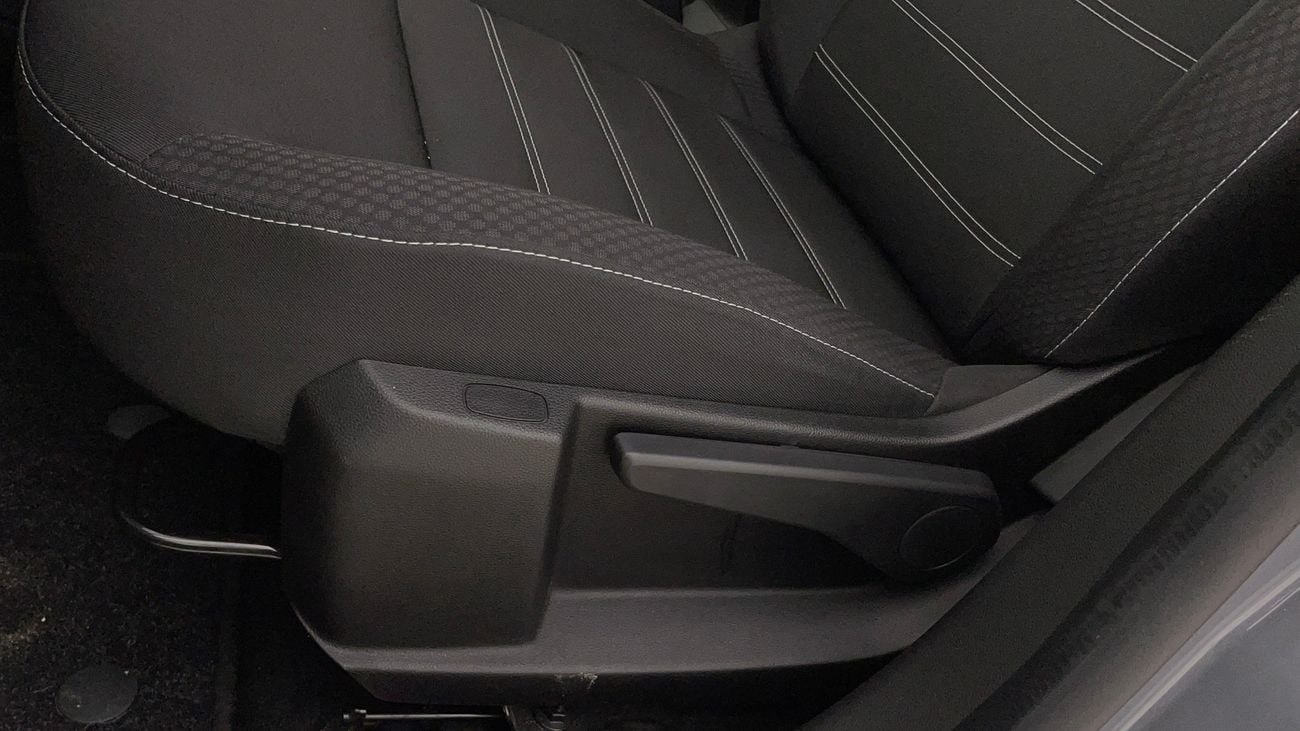 Renault Duster SE 1.6 | Zero Down Payment | Home Test Drive