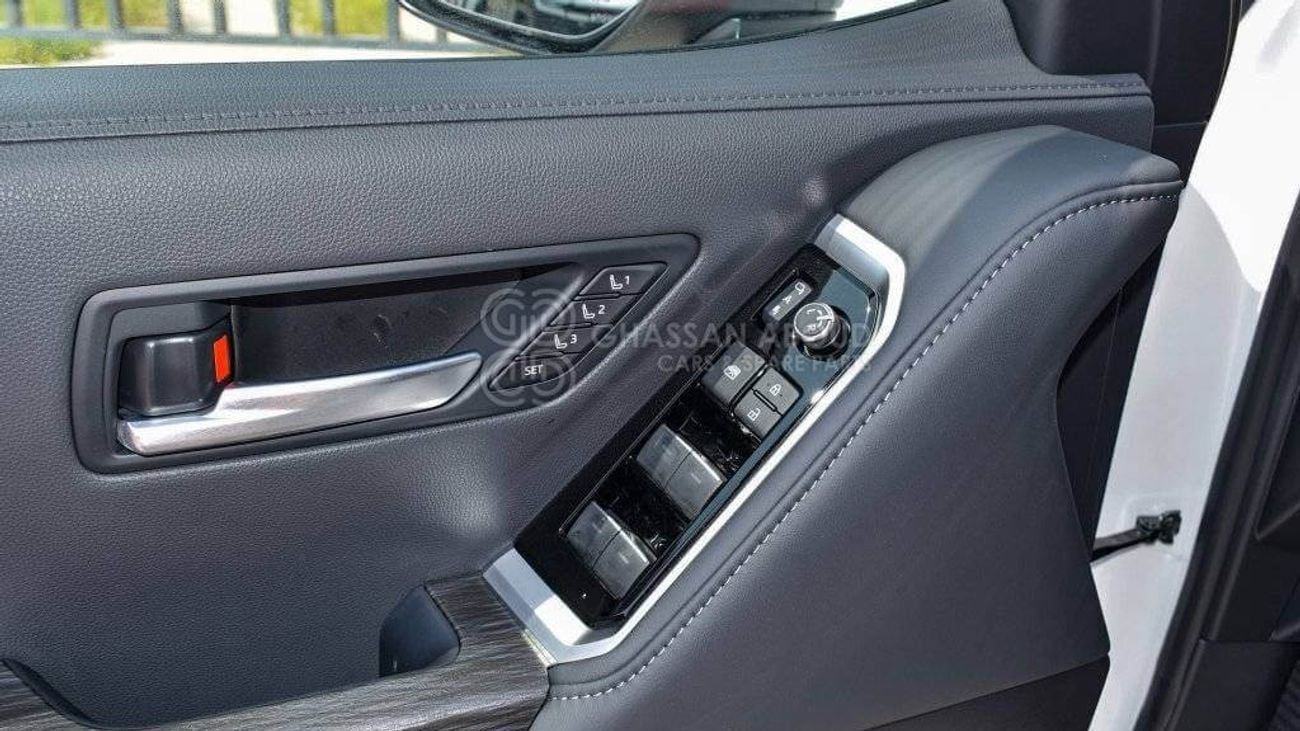 Toyota Land Cruiser 3.3L, GRS, Twin Turbo, Diesel