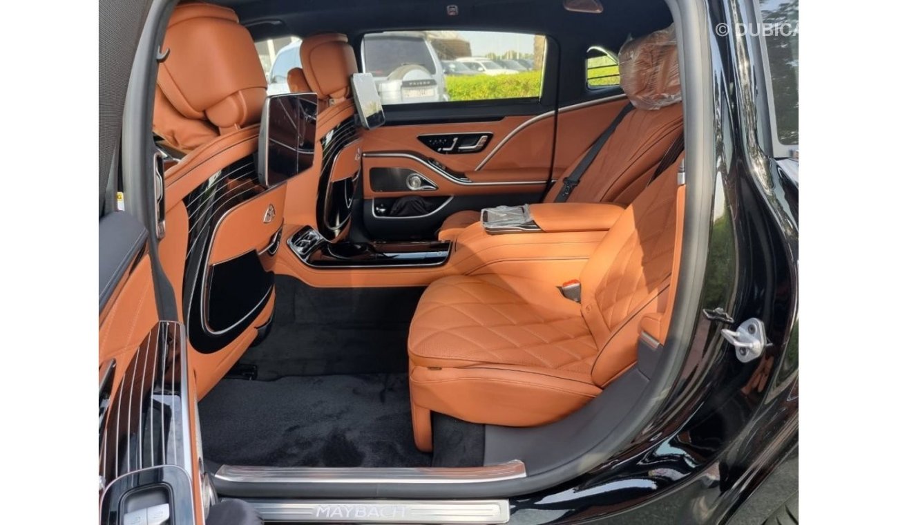 Mercedes Maybach S680 Maybach V12 Under Warranty 2023 GCC