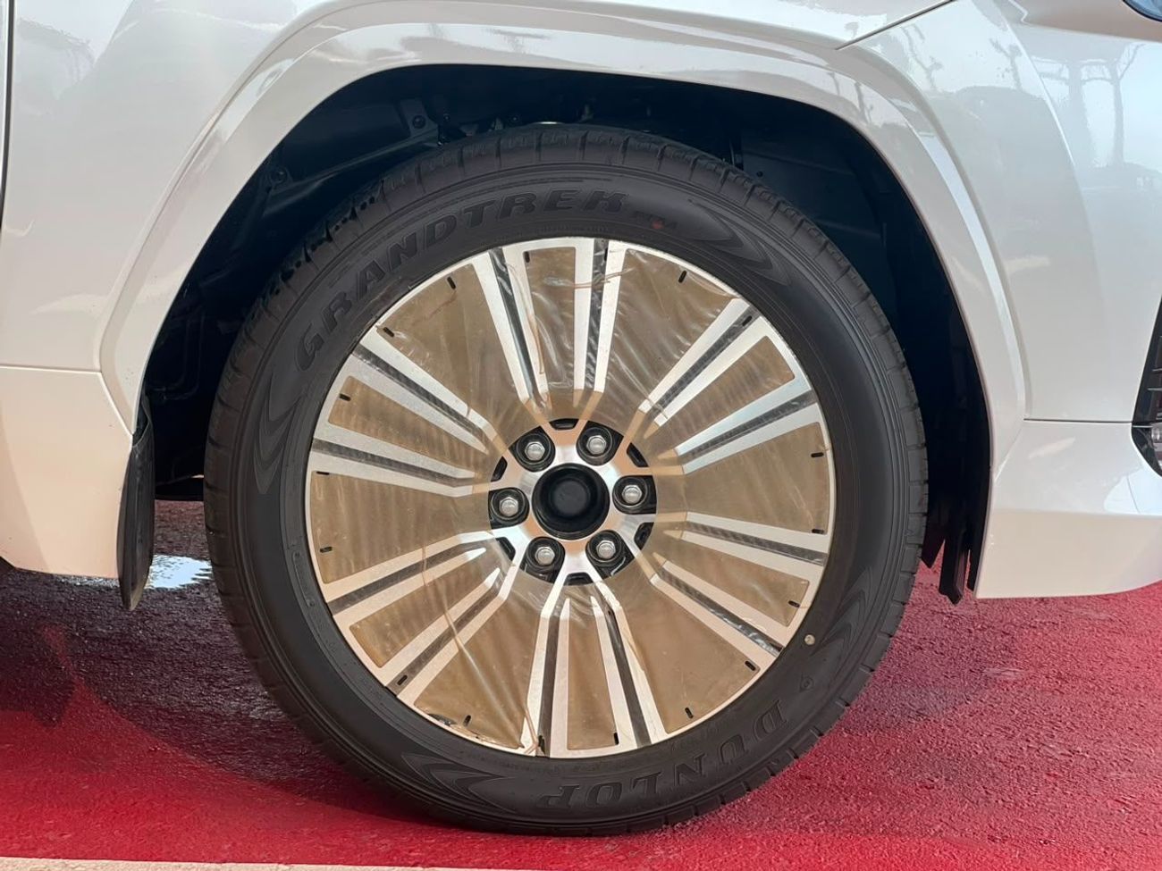 Lexus LX600 SIGNATURE