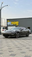 Porsche Panamera GTS 4.8L (424 HP)