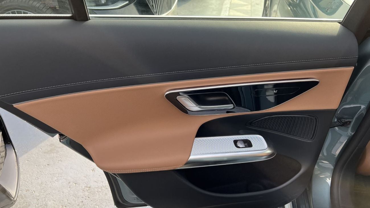 Mercedes-Benz E200 2.0L MERCEDES BENZ E200 2025