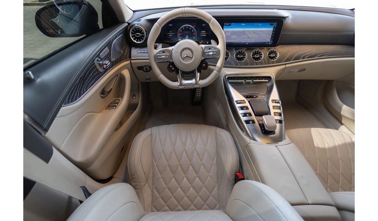 مرسيدس بنز ايه ام جي جي تي 43 Mercedes-Benz GT43 AMG 2019 GCC under Agency Warranty with Flexible Down-Payment.