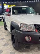 Nissan Patrol Safari GL 4.8L M/T (7 Seater)