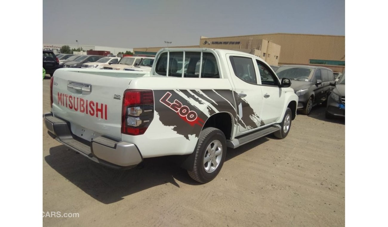 ميتسوبيشي L200 Diesel 2.4L M/T Chrome Package 4x4 Double Cabin Pickup