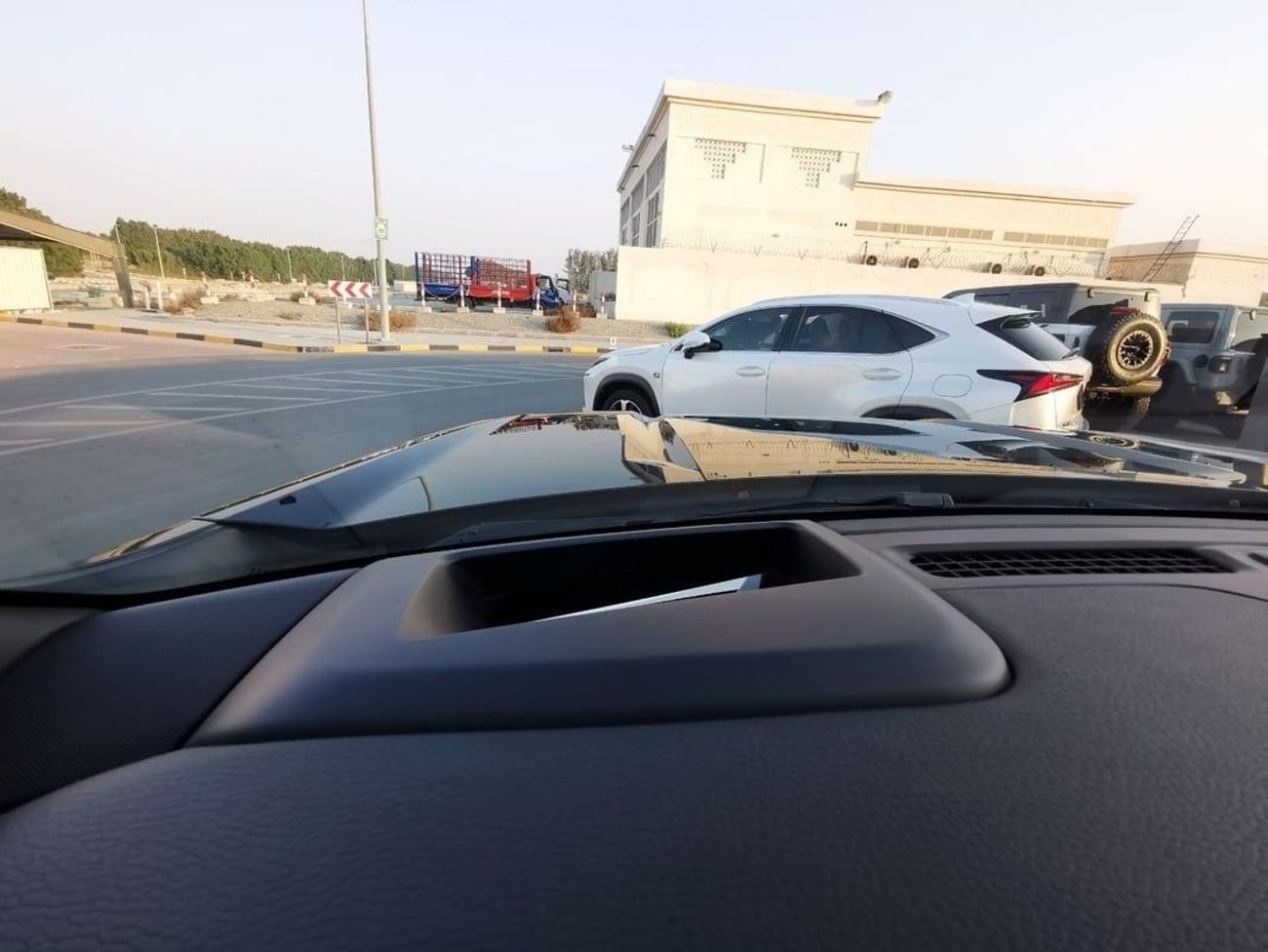 GMC Yukon Denali 6.2L (8 Seater) GMC Denali ( Short ) - 2021 - Black Edition