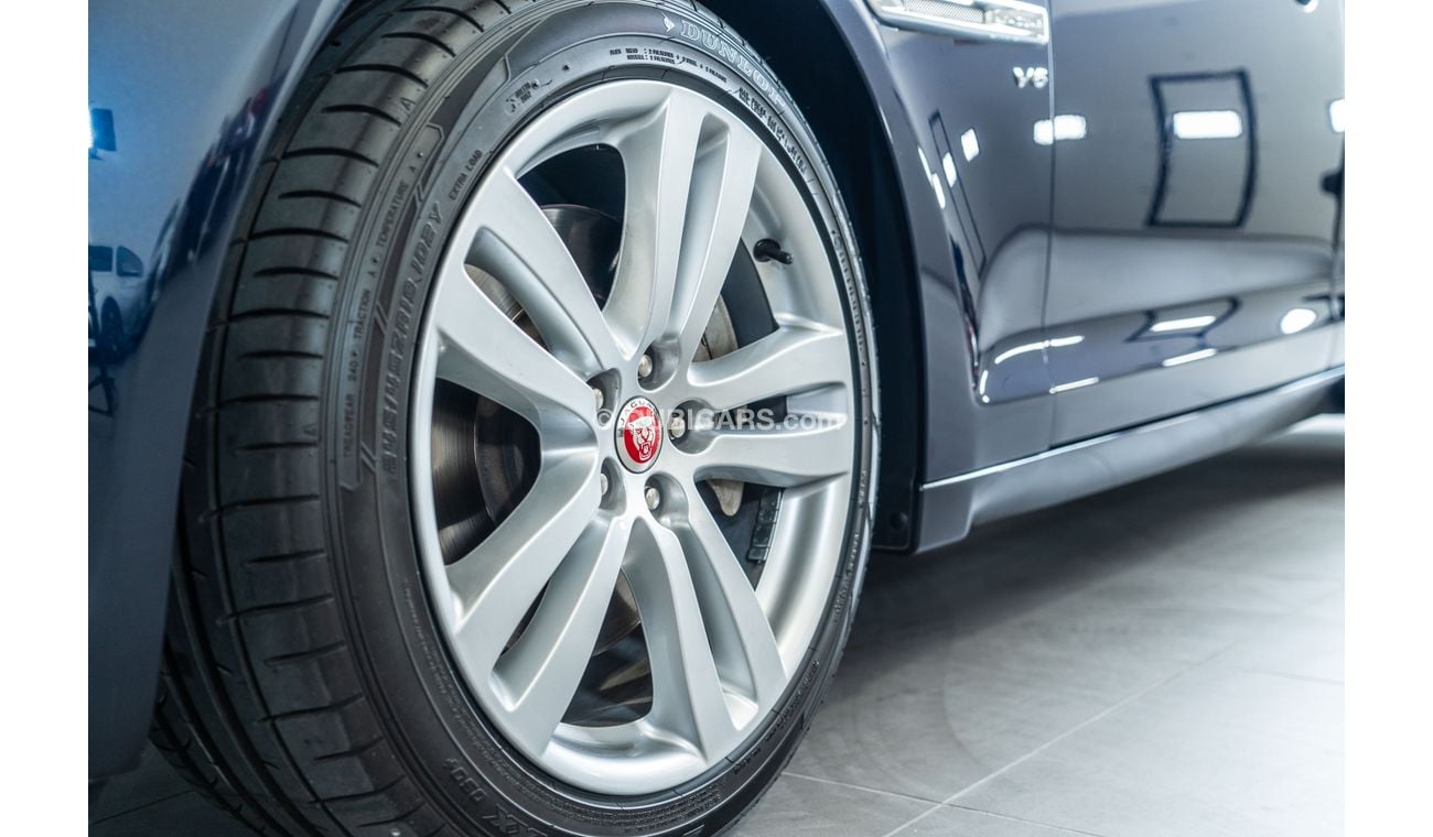 Jaguar XJ 2014 Jaguar XJL 3.0 V6 SC Premium Luxury/ Excellent Condition!