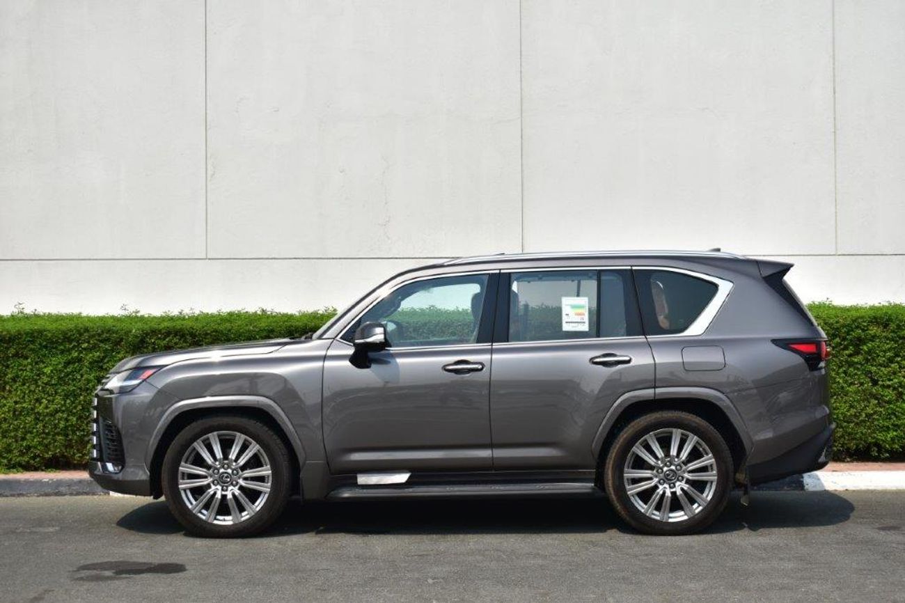 Lexus LX 600 AT