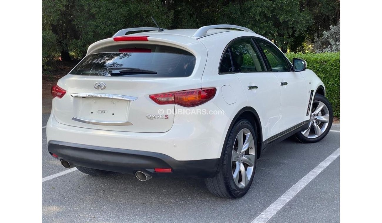 Infiniti QX70 Sport Luxury