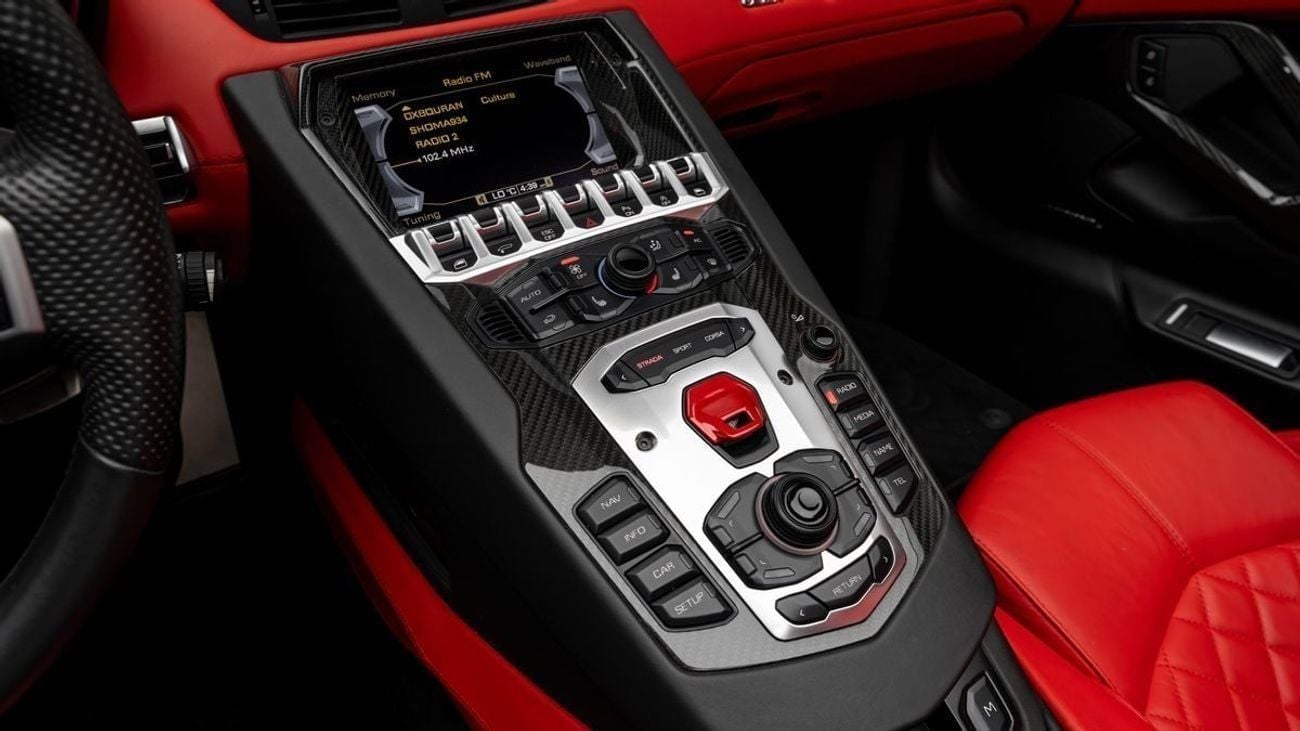 لامبورغيني أفينتادور LP 700-4 Roadster - 2015 - GCC