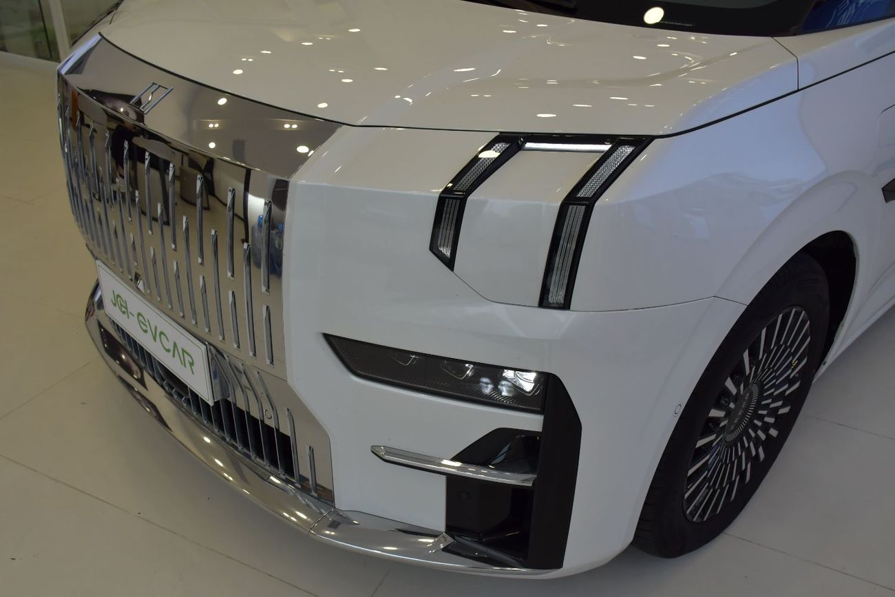 زيكر 009 Glorious Collector's Edition 4WD 108kWh