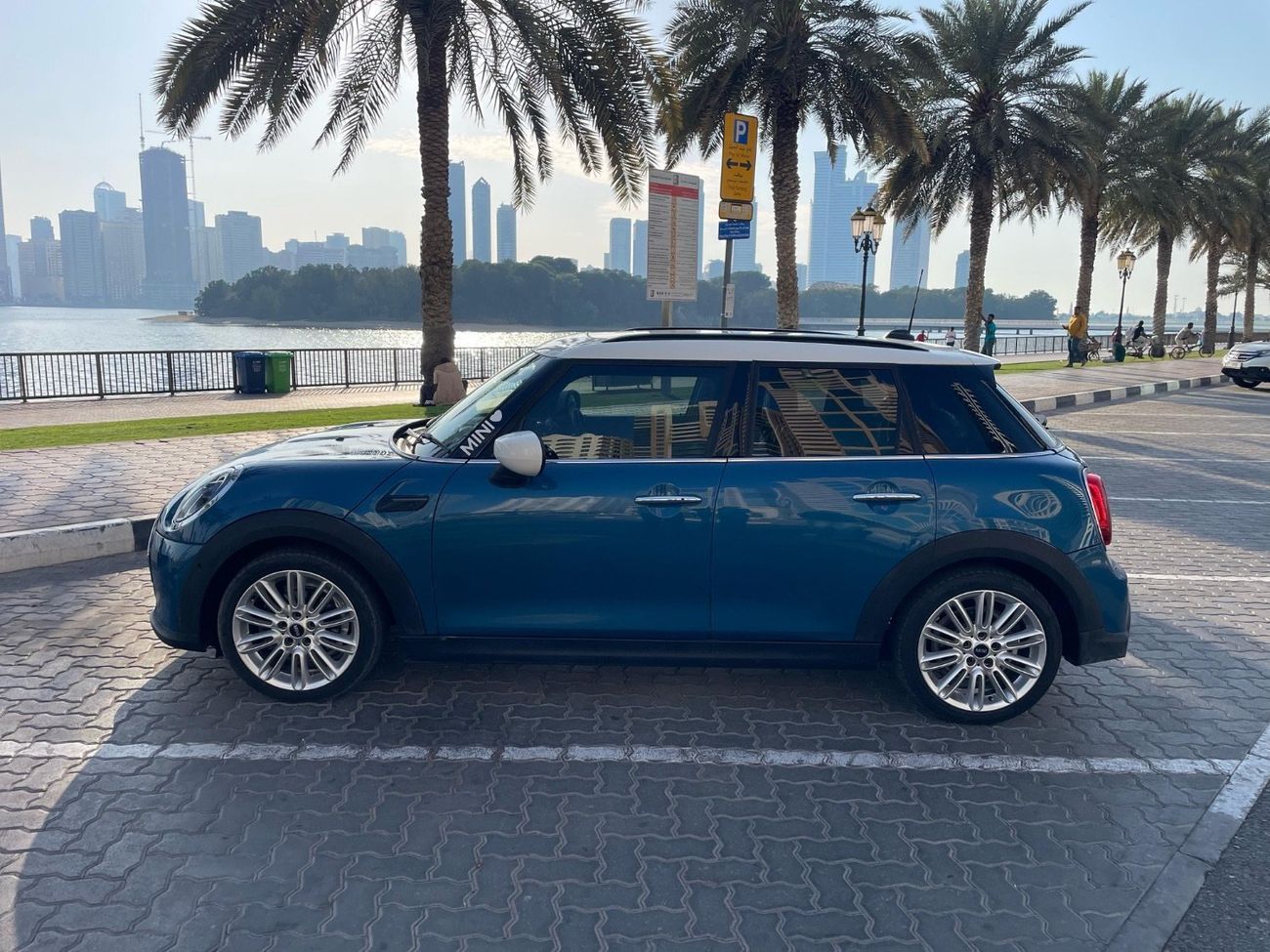 ميني كوبر إس كوبيه Mini Cooper Sport F55 LCI-2 Export from Australia