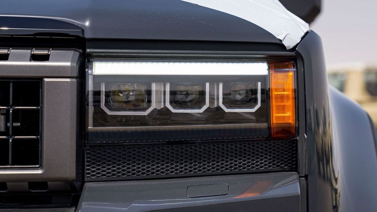 تويوتا برادو FULL OPTION