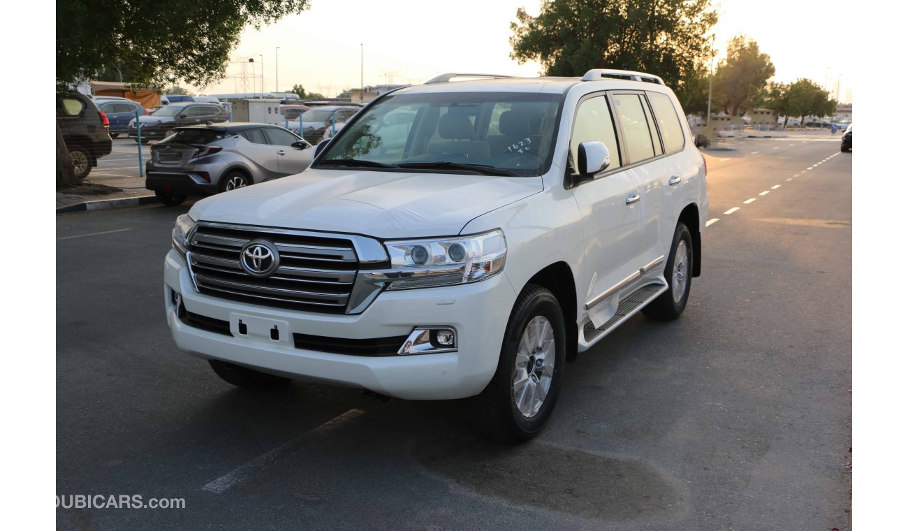 تويوتا لاند كروزر Toyota Land Cruiser 4.5L Diesel V8 GXR | Sunroof | Fabric Seats | Auto Seats